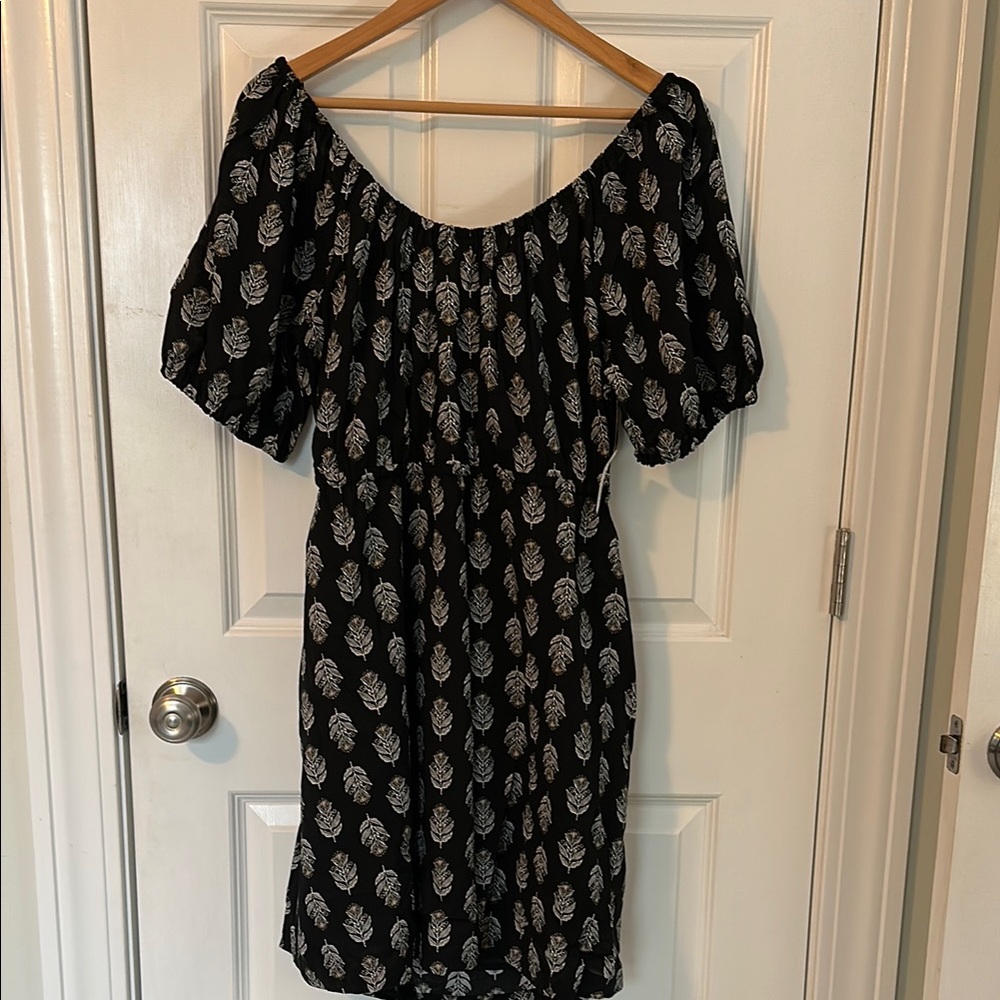 Black and White Floral Print Dress Size L